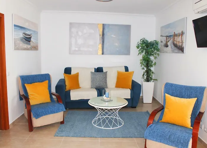 Holidays Marginal Apartmán *