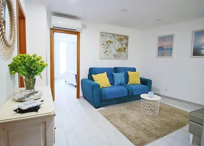 Holidays Marginal Apartmán *