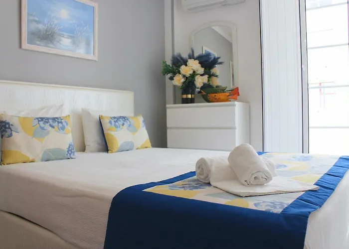 Holidays Marginal Apartmán *