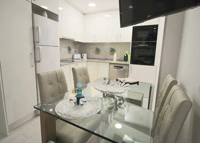 Holidays Marginal Apartmán *