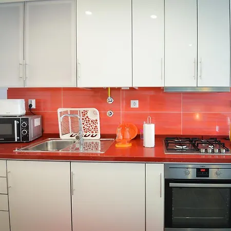 Holidays Marginal Apartman Nazaré