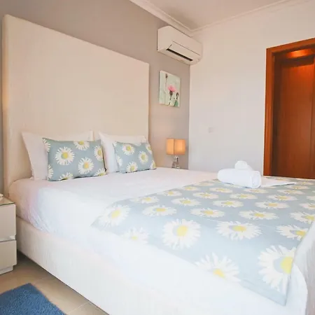 Apartman Holidays Marginal *